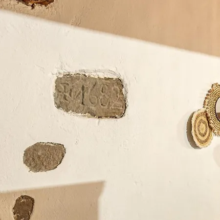 L'atypique Au Bord Du Thiou Lägenhet